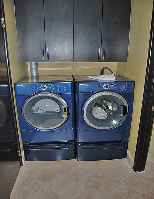 cmlb901laundryroom.jpg