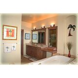 Club-Marena-punta-marena201-master-bath3