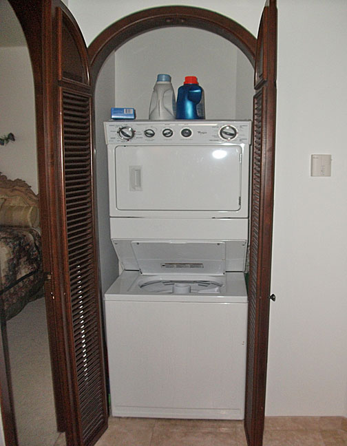 cmpm401washerdryer.jpg