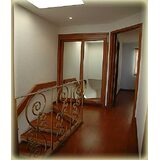 cmv2znupstairslanding