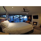 club-marena-villa7-masterbed2