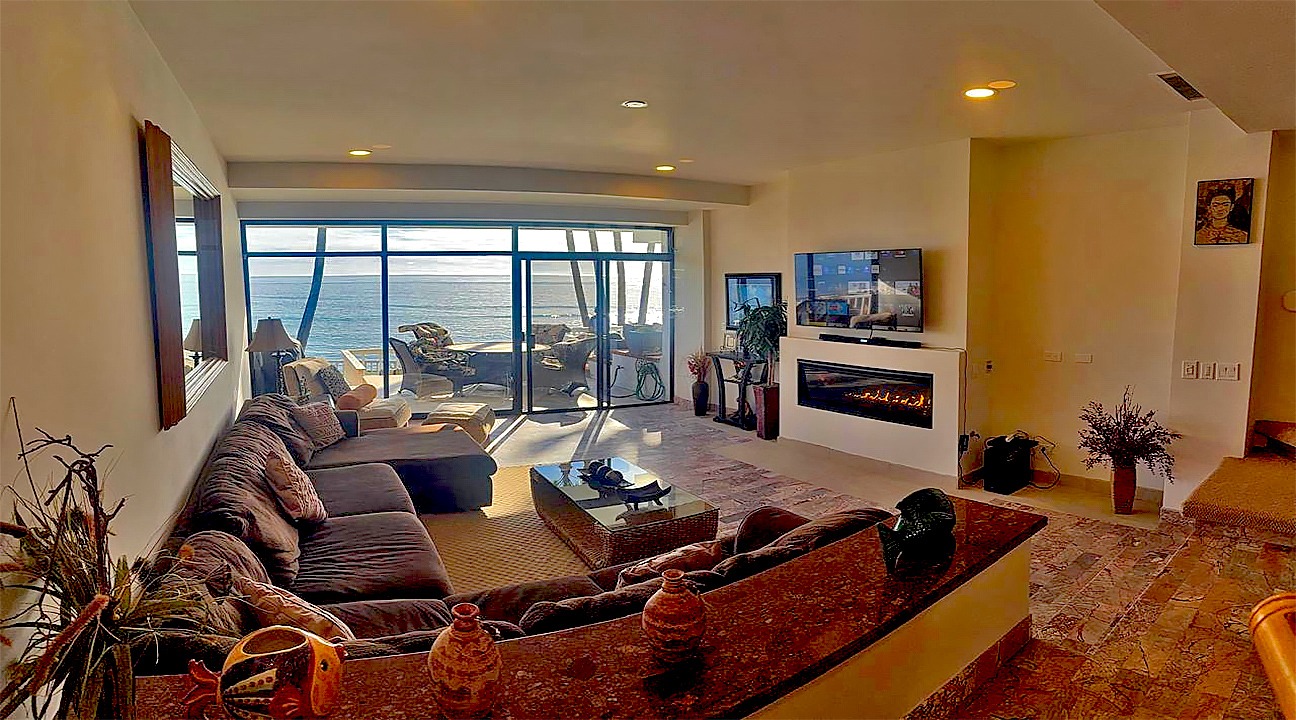Club-marena-las-olas-villa-living-room2.jpg