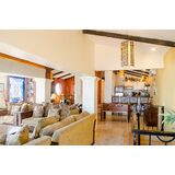 a-las-gaviotas-rental-casa-bahiti-great-room_b